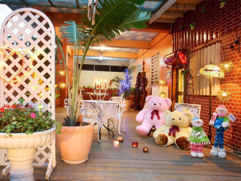 Love In Pearl Hostel Yilan Exterior photo